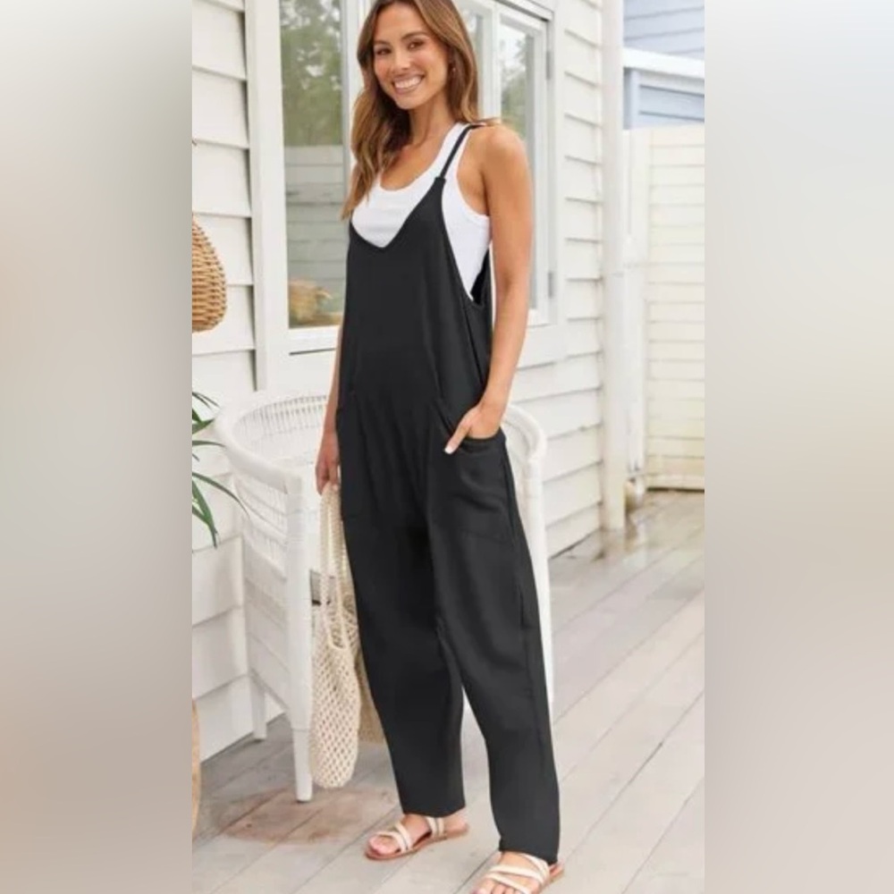 Automet Jumpsuit Sz Med Gray NWT